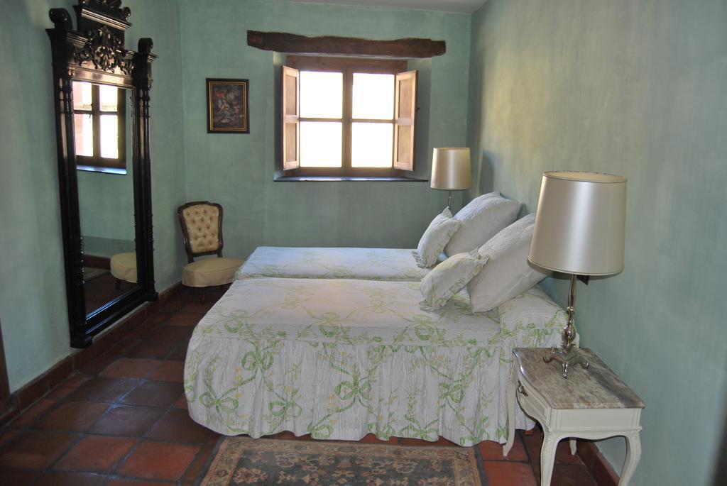 Penzion La Casa De San Gil Atienza Pokoj fotografie