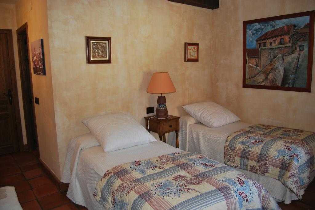 Penzion La Casa De San Gil Atienza Pokoj fotografie
